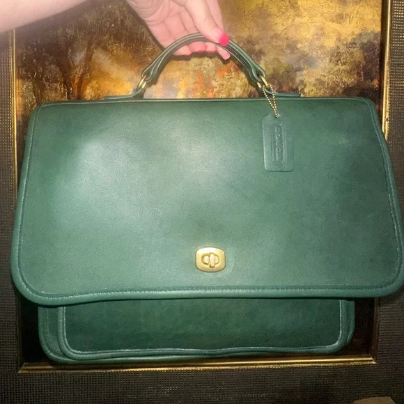 Vintage Coach Colebrooke Business Bag in Bottle Green! - Picture 1 of 10